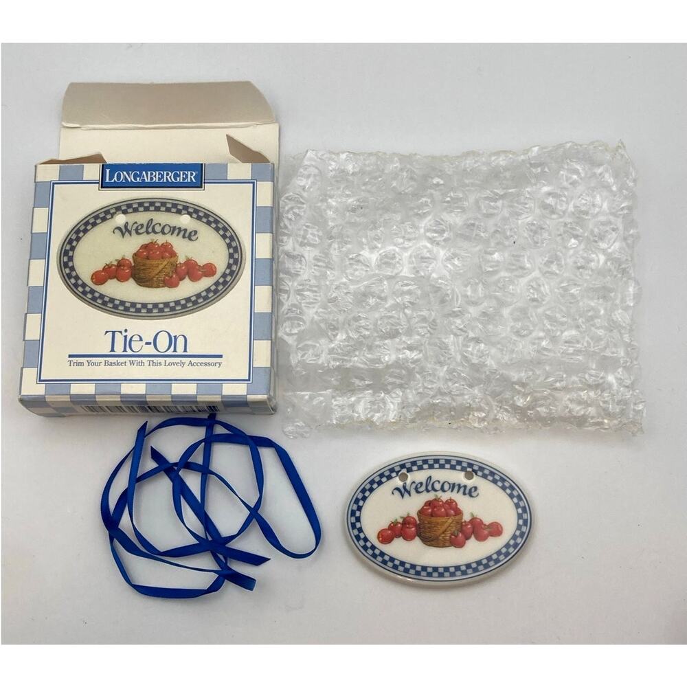 Vintage 1997 Longaberger “Welcome” Apple Basket Tie-On Decor Charm IOP